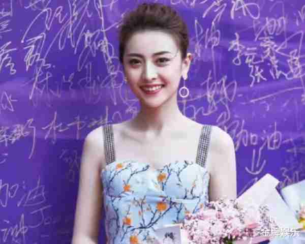 龙年春晚主持人仅保留5人！董卿，冯琳，张舒越全都无缘-第9张图片-九妖电影