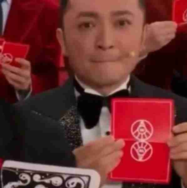 龙年春晚只能打55分：亮点寥寥，语言类节目更是集体“塌房”-第8张图片-九妖电影