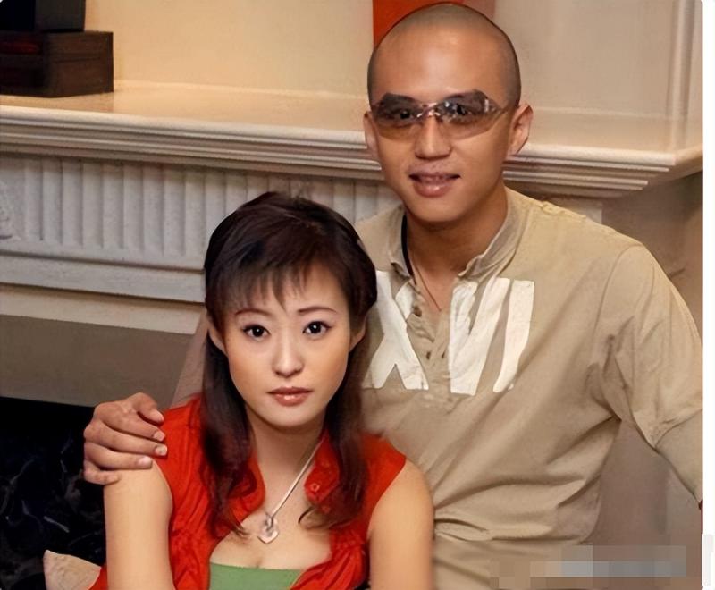 郝蕾：与刘烨离婚后，自己一人养育双胞胎儿子，如今怎么样了-第29张图片-九妖电影