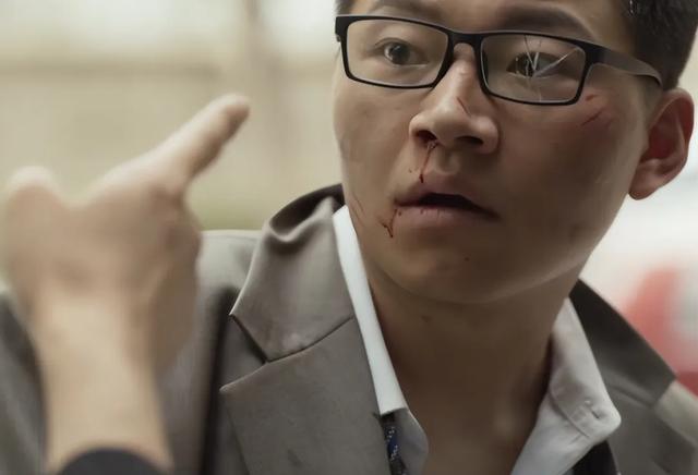 《玫瑰的故事》原著:没有工作,靠家里靠男人的玫瑰,真的幸福吗-第4张图片-九妖电影 《玫瑰的故事》原著:没有工作,靠家里靠男人的玫瑰,真的幸福吗-第4张图片-九妖电影