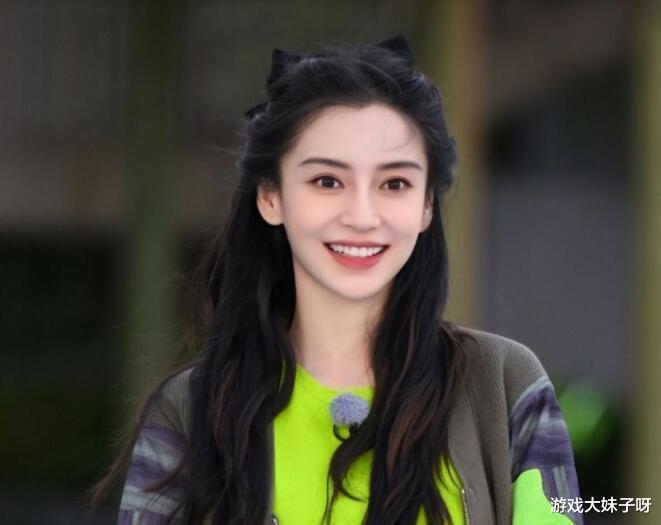 Angelababy想靠直播复出，全程低三下四，被主播叫滚也不敢翻脸-第1张图片-九妖电影