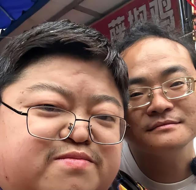 网红倪海杉回应传闻!给三天的解约时间,只需要注销账号停播半年-第5张图片-九妖电影 网红倪海杉回应传闻!给三天的解约时间,只需要注销账号停播半年-第5张图片-九妖电影