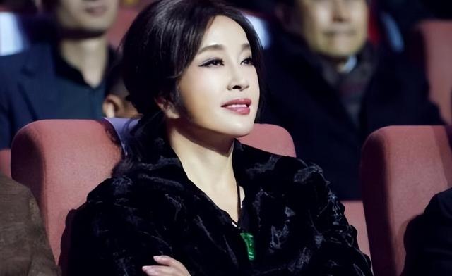 74岁刘晓庆称想演妲己,周迅表示这个我熟啊!网友希望给条活路-第17张图片-九妖电影 74岁刘晓庆称想演妲己,周迅表示这个我熟啊!网友希望给条活路-第17张图片-九妖电影