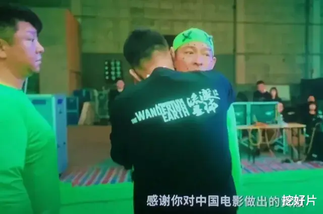 这一夜:用命演唱的62岁刘德华,泪洒现场,打脸多少内娱小鲜肉-第13张图片-九妖电影 这一夜:用命演唱的62岁刘德华,泪洒现场,打脸多少内娱小鲜肉-第13张图片-九妖电影