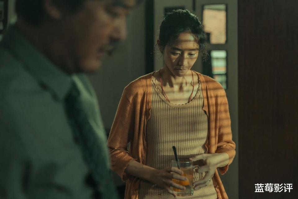 本以为是烂片，结果上映就票房第一，王传君又把国产片拍成了爆款-第12张图片-九妖电影