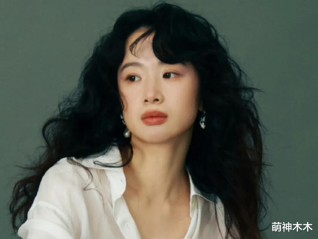 于正吐槽李梦难搞，网友怒斥业内太纵容，明知艺德有问题还力捧-第1张图片-九妖电影