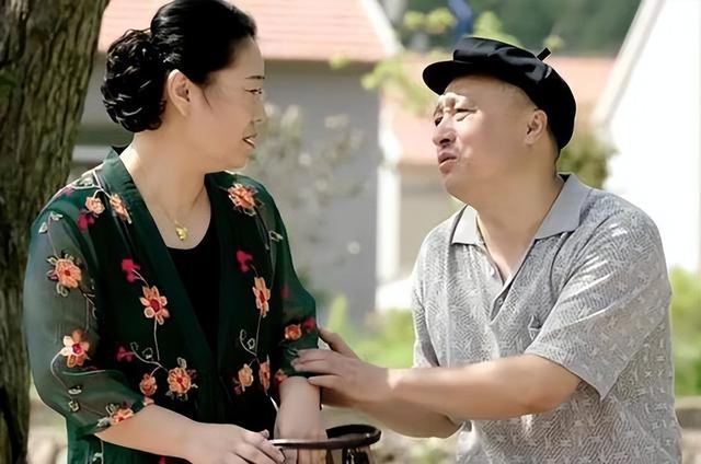 原来他们才是真夫妻,差点被乡村爱情给骗了!-第3张图片-九妖电影 原来他们才是真夫妻,差点被乡村爱情给骗了!-第3张图片-九妖电影
