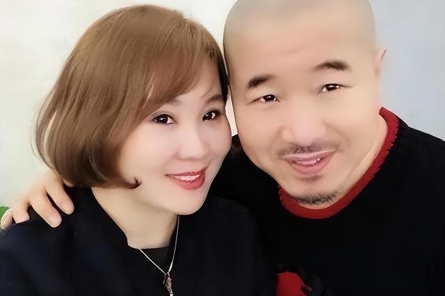 原来他们才是真夫妻,差点被乡村爱情给骗了!-第9张图片-九妖电影 原来他们才是真夫妻,差点被乡村爱情给骗了!-第9张图片-九妖电影