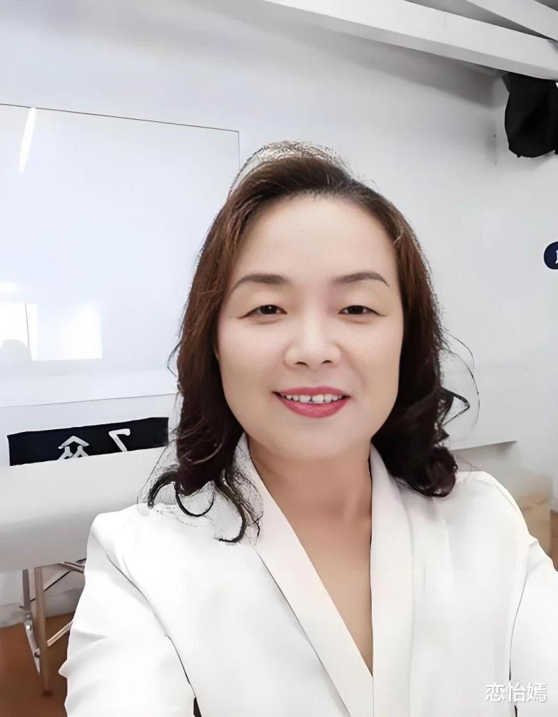 贾玲高调官宣！全网沸腾：恭喜，这回找对人了！-第6张图片-九妖电影