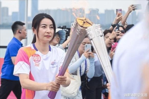 摊牌了，43岁郭晶晶突然官宣新身份，全网恭喜！终于等到这一天-第13张图片-九妖电影