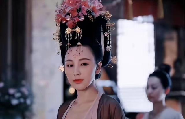 《唐朝诡事录2》变黑马，郭靖宇导演的“家庭作坊”如何大翻身？-第3张图片-九妖电影