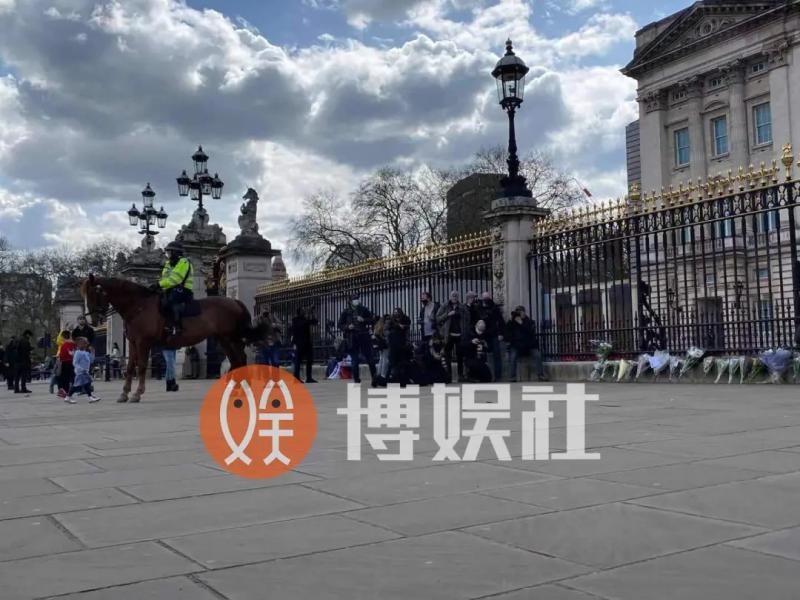 独家:菲利普亲王去世白金汉宫降半旗志哀,影视公司视频平台发布关于保护影视版权的联合声明,肖战工作室获得广播电视节目许可证(菲利普亲王惊人语录)-第7张图片-九妖电影 独家:菲利普亲王去世白金汉宫降半旗志哀,影视公司视频平台发布关于保护影视版权的联合声明,肖战工作室获得广播电视节目许可证(菲利普亲王惊人语录)-第7张图片-九妖电影