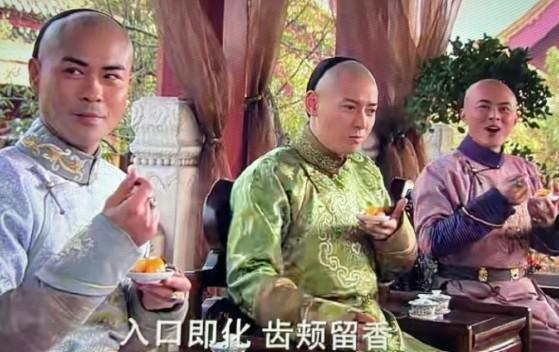这些“啼笑皆非”的穿帮镜头,如今个个成了经典,你都看过哪些?(盘点那些穿帮镜头)-第4张图片-九妖电影 这些“啼笑皆非”的穿帮镜头,如今个个成了经典,你都看过哪些?(盘点那些穿帮镜头)-第4张图片-九妖电影