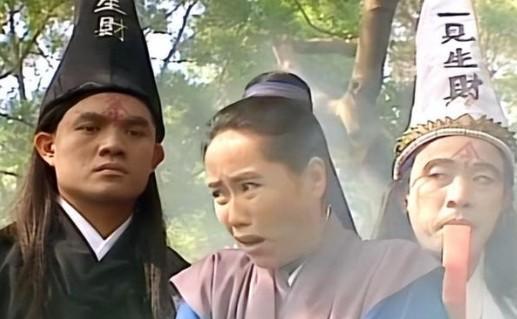 这些“啼笑皆非”的穿帮镜头,如今个个成了经典,你都看过哪些?(盘点那些穿帮镜头)-第7张图片-九妖电影 这些“啼笑皆非”的穿帮镜头,如今个个成了经典,你都看过哪些?(盘点那些穿帮镜头)-第7张图片-九妖电影