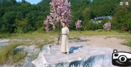 这些“啼笑皆非”的穿帮镜头,如今个个成了经典,你都看过哪些?(盘点那些穿帮镜头)-第19张图片-九妖电影 这些“啼笑皆非”的穿帮镜头,如今个个成了经典,你都看过哪些?(盘点那些穿帮镜头)-第19张图片-九妖电影