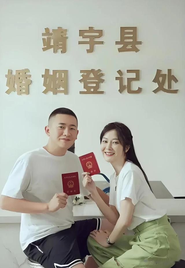 《巴啦啦小魔仙》播出16年,全员塌房?小蓝抄袭,游乐发国难财!(巴拉巴拉小魔仙魔仙小蓝美琪美雪)-第14张图片-九妖电影 《巴啦啦小魔仙》播出16年,全员塌房?小蓝抄袭,游乐发国难财!(巴拉巴拉小魔仙魔仙小蓝美琪美雪)-第14张图片-九妖电影