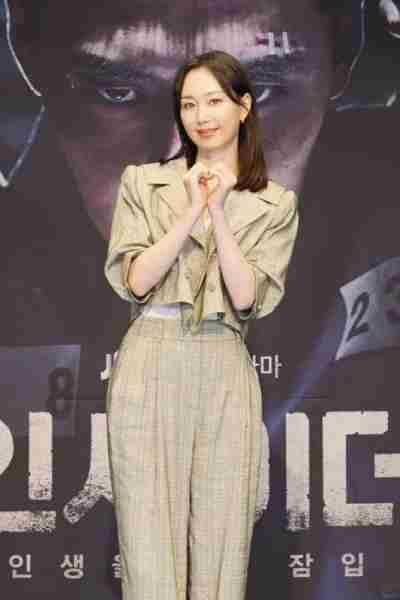 韩国知名女星，宣布结婚消息一个月后，生下了女儿（韩国女星一般多少岁结婚）-第5张图片-九妖电影