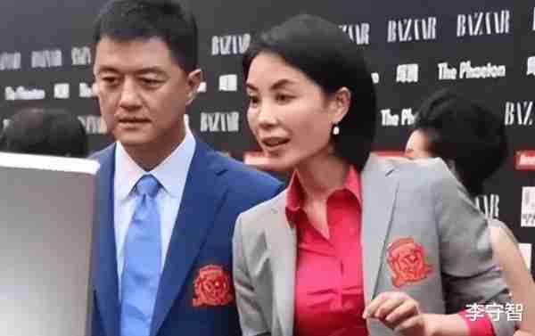王菲无开演唱会计划，陪李嫣做手术，李亚鹏再婚后忙挣钱没陪女儿（王菲李亚鹏最近消息）-第1张图片-九妖电影