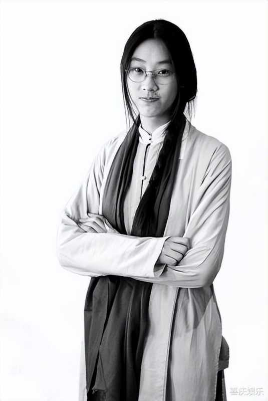 事实证明，“消失”多年的清华才女武亦姝，证实了董卿当年没说错（清华才女武亦姝家教采访是哪一集）-第18张图片-九妖电影