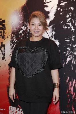郑欣宜“消失”一年半后首露面，粉丝期待复出状态良好-第1张图片-九妖电影