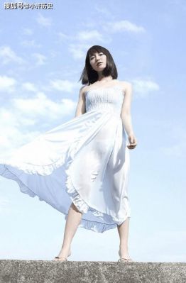 吉冈里帆性感比基尼写真大揭秘：火辣魅力不容错过-第1张图片-九妖电影
