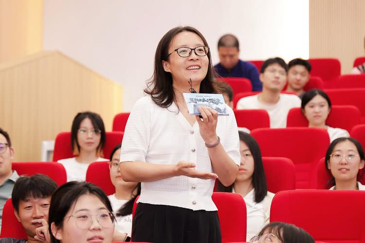 《里斯本丸沉没》珠海路演，方励：情感是完成电影的最大动力-第6张图片-九妖电影