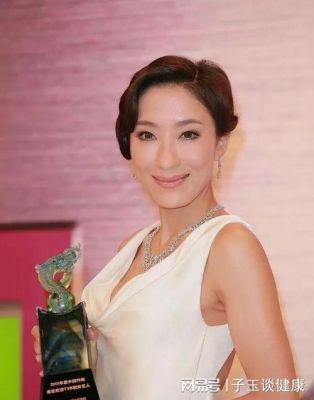 港剧新综艺《一个香港.十种玩法过节篇》火热开启，江美仪与陈浚霆引关注-第1张图片-九妖电影