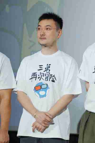 电影《流浪地球2》3D版首见观众 中秋“炸月亮”真会挑日子-第2张图片-九妖电影