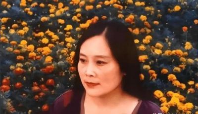 张艺谋亲带女儿参加巴黎名媛舞会，父女情深尽显骄傲-第1张图片-九妖电影