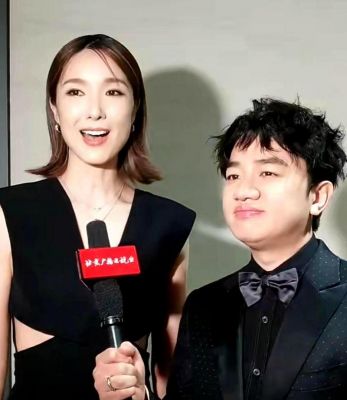 王祖蓝李亚男分手真相揭秘：模范夫妻背后的感情历程-第1张图片-九妖电影