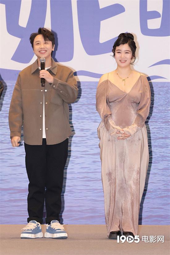 喜剧人集结!黄才伦《铁达妮的号》举行新闻发布会（怎样美化ppt里面的图片和文字内容）-第2张图片-九妖电影