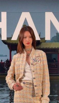 2024香奈儿大秀：女星状态真相与时尚争议尽在杭州盛典-第1张图片-九妖电影