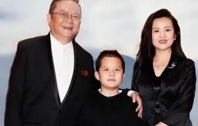 王刚杜小娟离婚真相揭秘，婚姻背后哪些不为人知的故事？-第1张图片-九妖电影