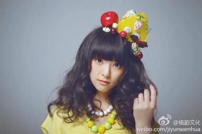 童可可整容传闻揭秘：真实面貌与网络舞台背后的故事-第1张图片-九妖电影
