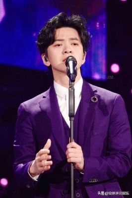 李健晒旧照引热议，书香气质与中华文明深度解读-第1张图片-九妖电影