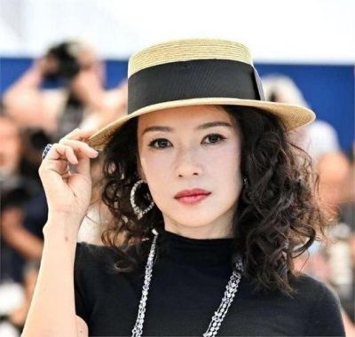 章子怡离婚后重拾自信，华丽转身展现独立女性魅力-第1张图片-九妖电影