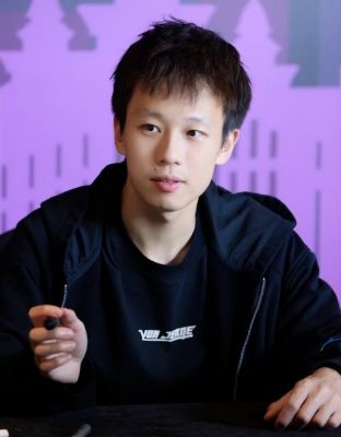 林高远悼念父亲：乒乓球之路的坚强父子情-第1张图片-九妖电影