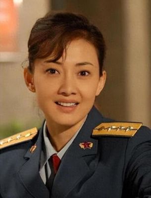 牛莉离婚真相揭秘：结婚与离婚背后的真实故事-第1张图片-九妖电影