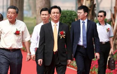 许家印崛起与崩溃：从房地产传奇到历史教训-第1张图片-九妖电影