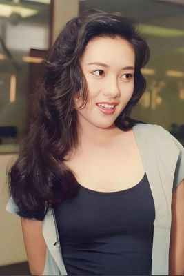 英气脸崛起：2025年女演员新审美风向标解析-第1张图片-九妖电影