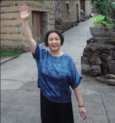 普超英：从反派谭蓉到优雅老妈，65岁依然热爱演艺事业-第1张图片-九妖电影