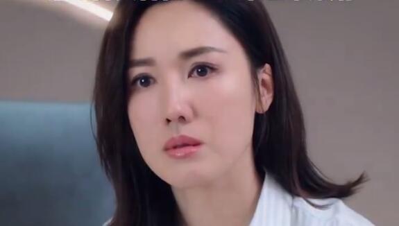 演员李施嬅官宣分手 网友：新闻女王现实版-第1张图片-九妖电影