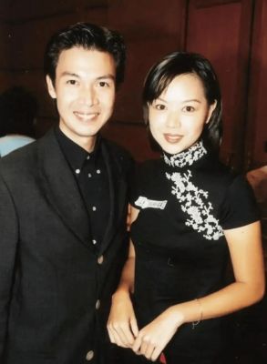 蔡少芬张晋聚会亮相，夫妻相愈发明显，状态引人关注-第1张图片-九妖电影