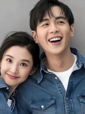 唐艺昕与张若昀：沙漠亲吻定格甜蜜爱情故事-第1张图片-九妖电影