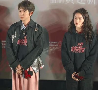 王源面部浮肿引热议，粉丝呼吁关注他的健康与休息调整-第1张图片-九妖电影