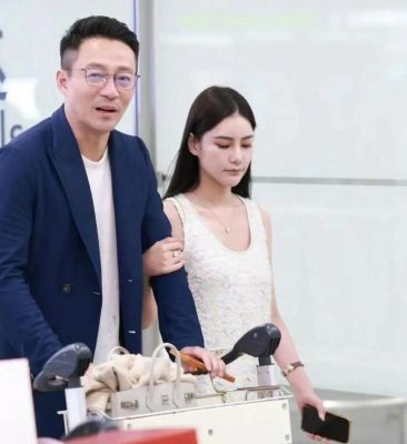 大S离世后子女去向引热议，台媒曝将回北京生活，未来安排备受关注-第1张图片-九妖电影