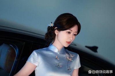 杨紫元宵节古装美照分享：祝大家圆圆满满、汤圆多多-第1张图片-九妖电影
