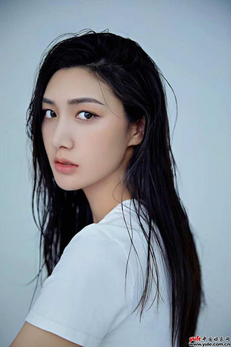 李嘉颐携手博纳家 共赴光影星辰（李嘉昭个人资料）-第6张图片-九妖电影