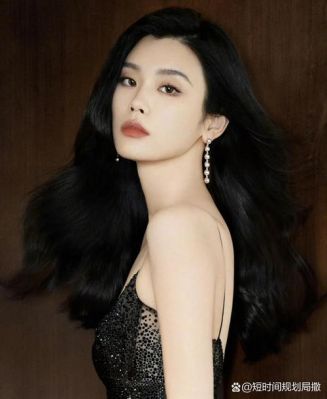 奚梦瑶岁月逆袭，豪门超模重返T台震撼秀场-第1张图片-九妖电影