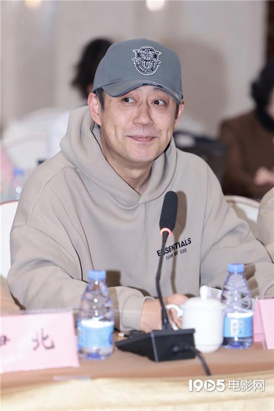 《六姊妹》研讨会举行 刘钧颖儿曹斐然分享感悟（六姊妹作者简介原名）-第4张图片-九妖电影